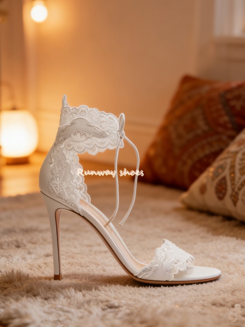 Luxury Lifestyle Shoes - Kantstof Kant Enkelband met enkele gesp