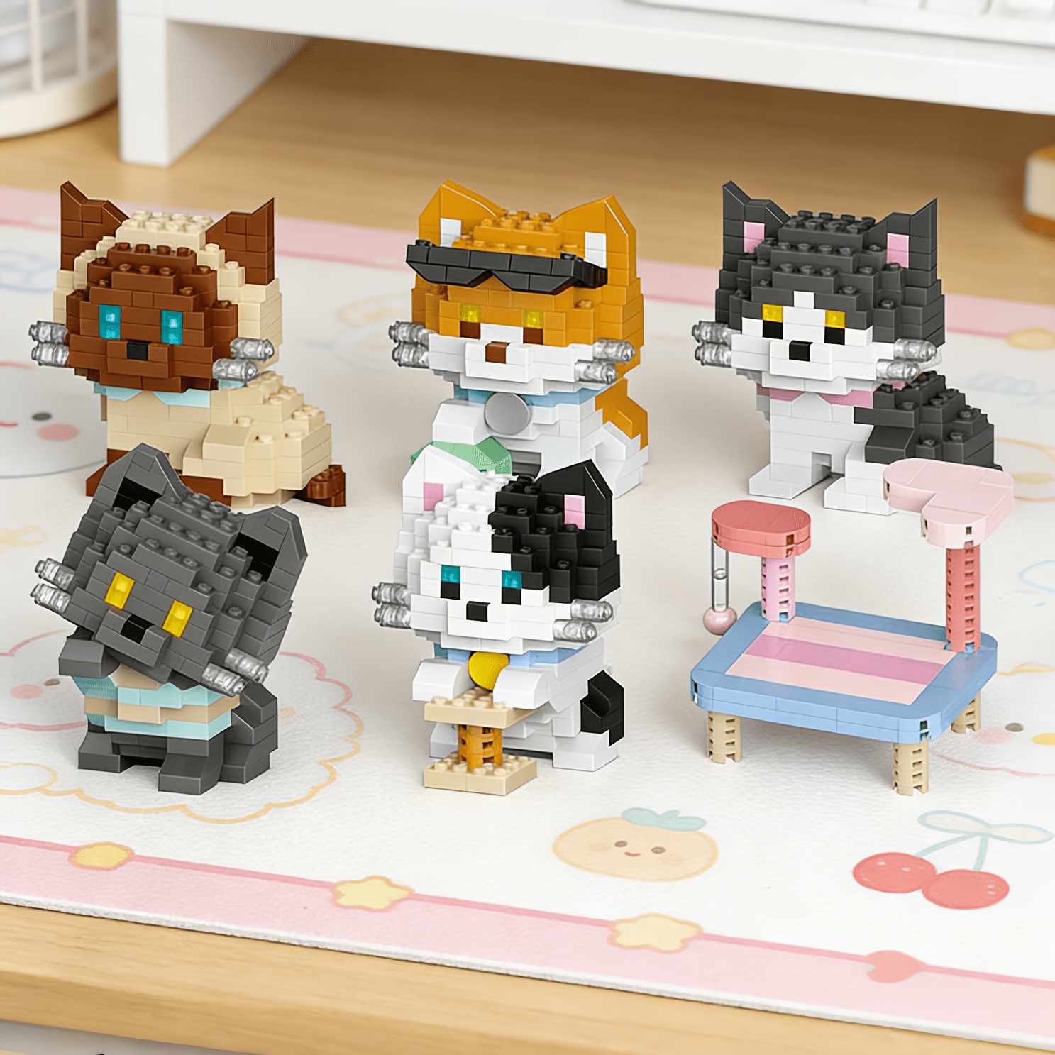 Luxury Lifestyle Items - Cat Series bouwstenenset van zes stuks,