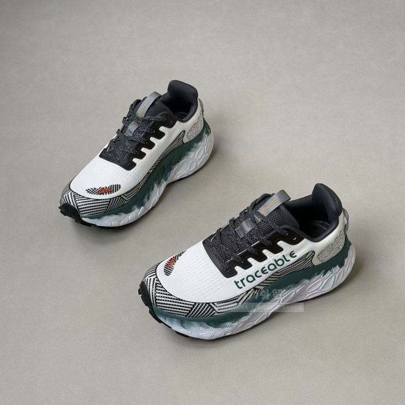 2026 Nieuwe hardloopschoenen v - Luxury Lifestyle For Women recensie en prijs